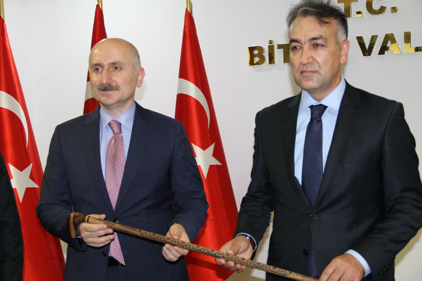 Bakan Karaismailoğlu: “Bitlis'e bugüne kadar yaptığımız projenin miktarı 7 milyarı geçti”